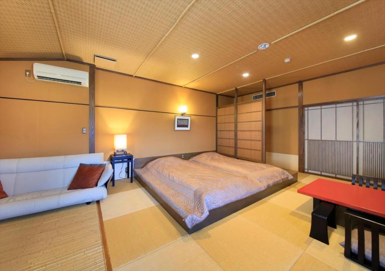 Saikatei Jidaiya Hotel Kaminoyama Room photo